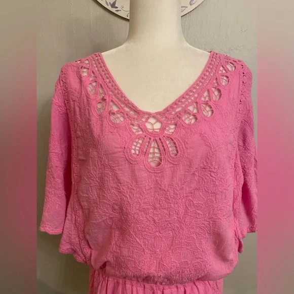 Democracy Pink Textured Blouse with Lace Accents - Picture 2 of 7